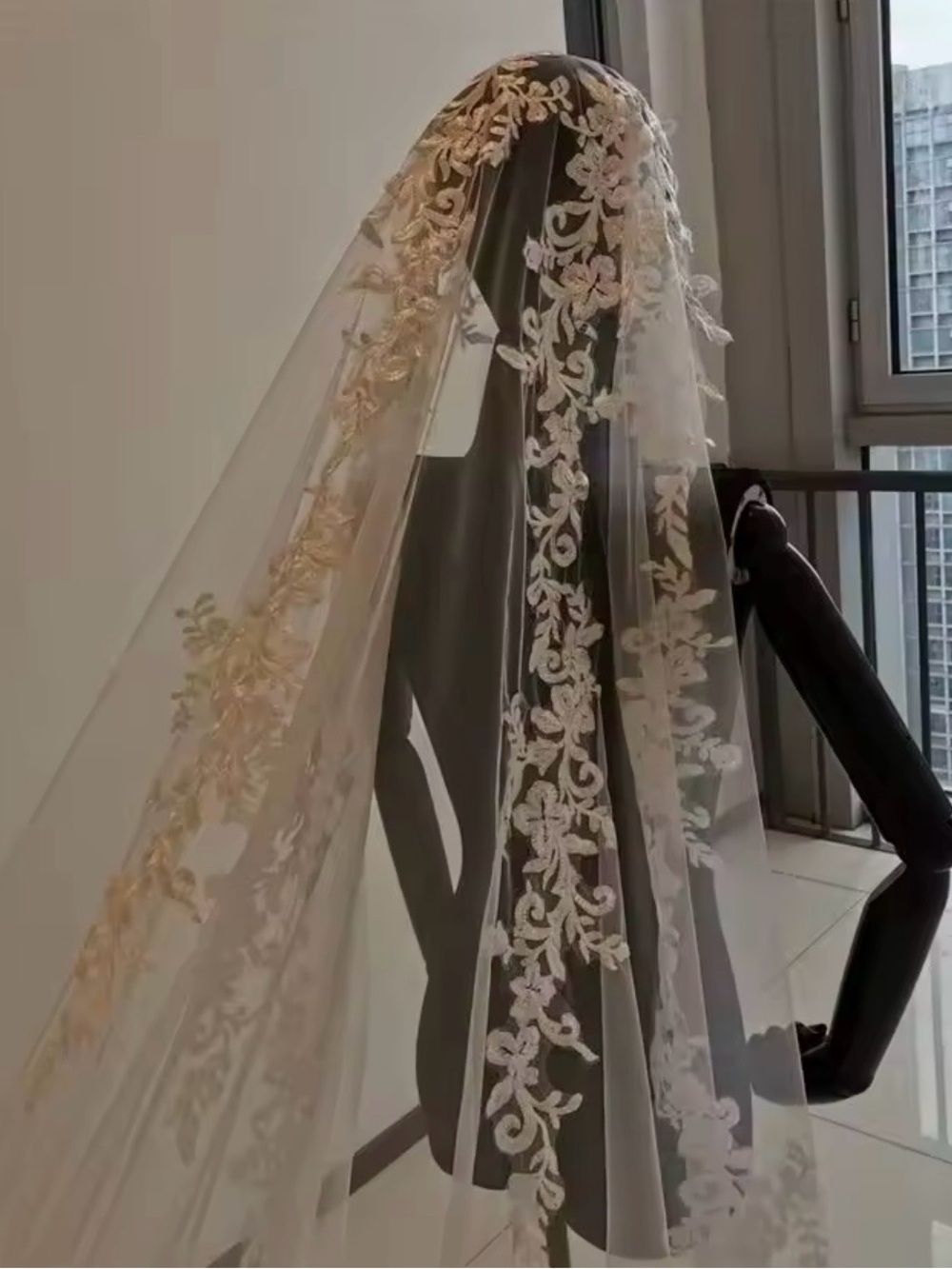 Ivory Embroidered Floral Bridal Veil - Elegant Wedding Accessory